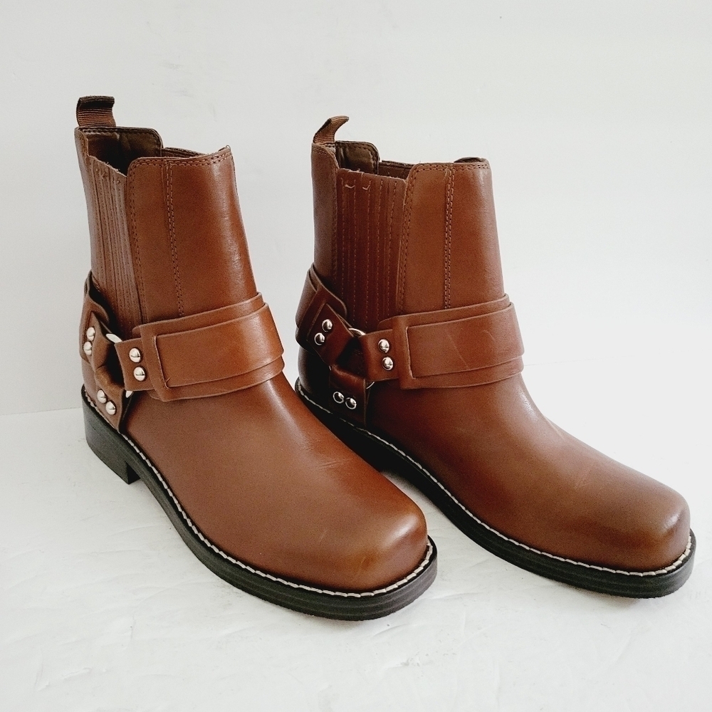 Marc Fisher LTD Mizzie Harness Brown Leather Pull On Ankle Bootie Size 5.5 - Picture 2 of 9